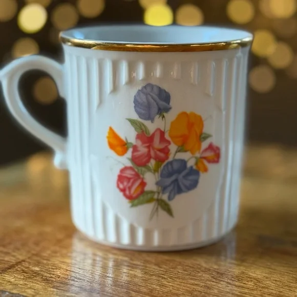 April Birth Flower Vintage Original Bohemia Sweat Pea Birth Month‎ April mug - Picture 3 of 8